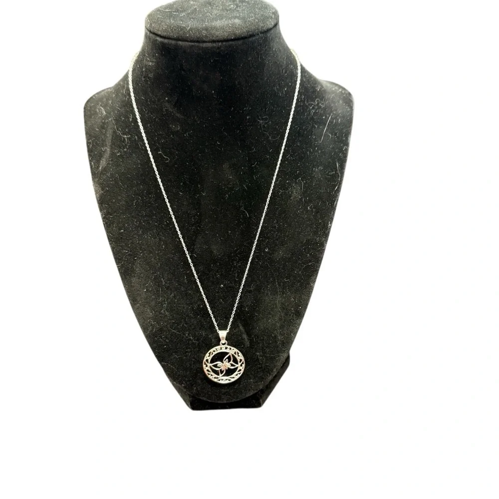 Avon Sterling Silver Inspirational Filigree  Necklace with Pendant “Dream” NIB